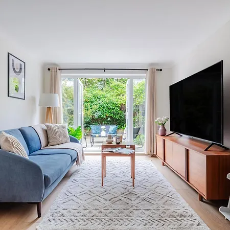 River Thames & Tate Britain - 4Br With Patio - Cityapartmentstay London Exterior photo