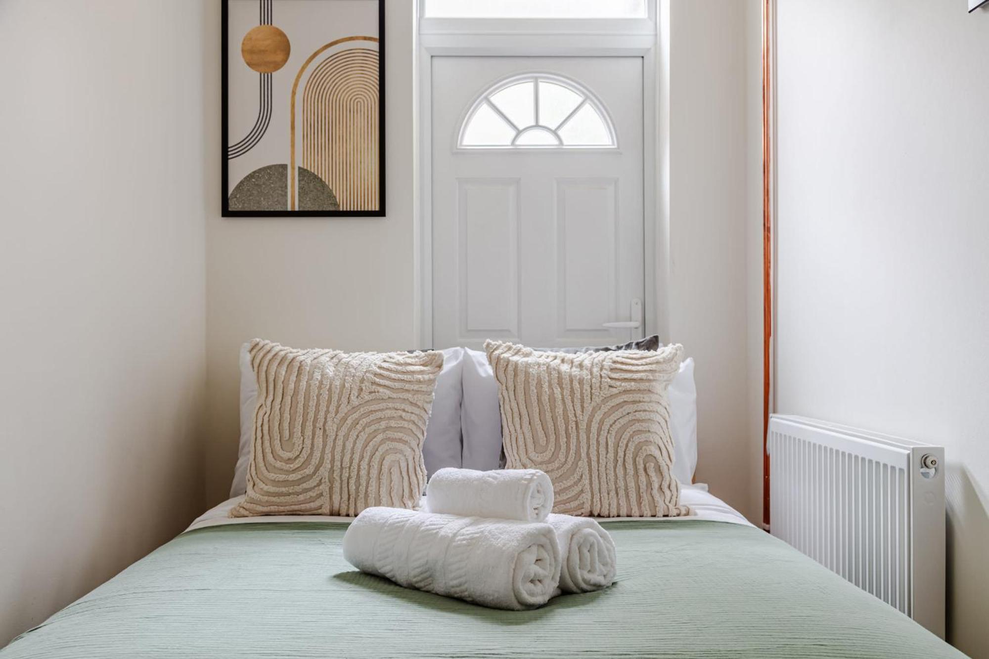 River Thames & Tate Britain - 4br With Patio - Cityapartmentstay Londen